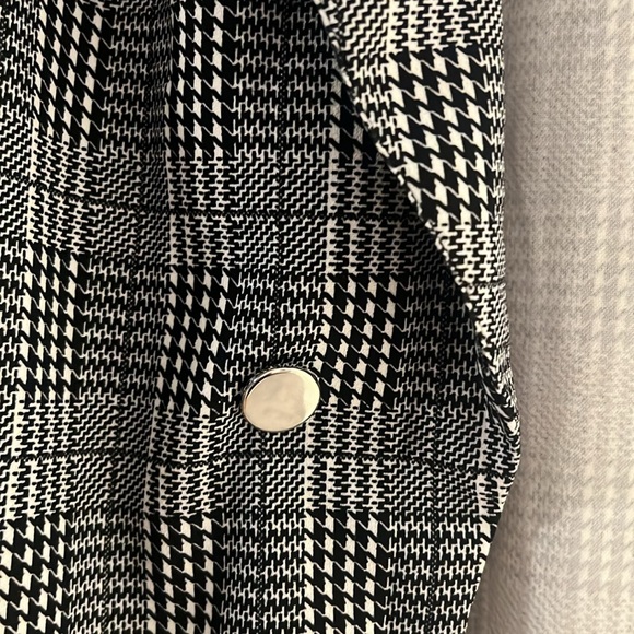 Black and white blazer quarter sleeve - Picture 2 of 4